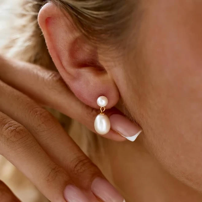 Minimalist Gold Freshwater Pearl Drop Earrings