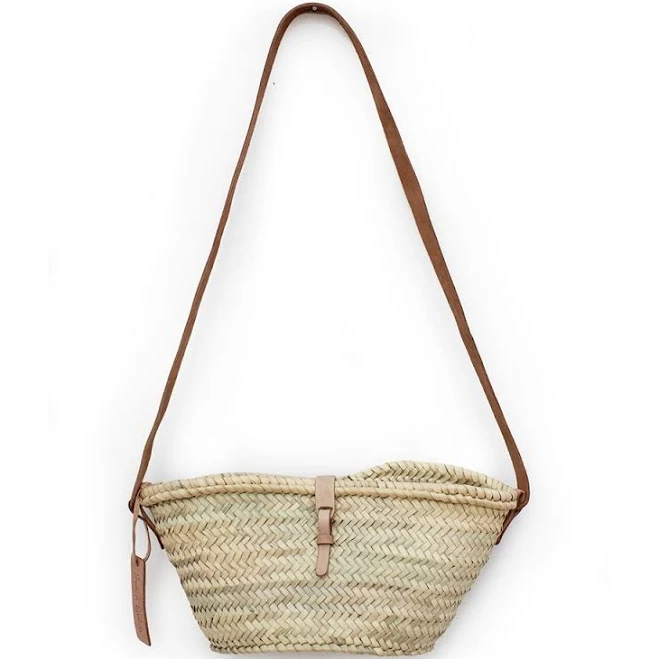 JosΓ©phine Mini Crossbody Straw Bag with Leather Closure and Handle