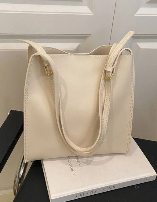 Carrera - Structured PU Leather Tote with Shoulder Strap White