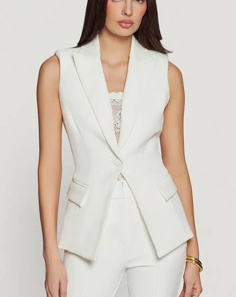 Rialto Women's Sleeveless Crepe Blazer