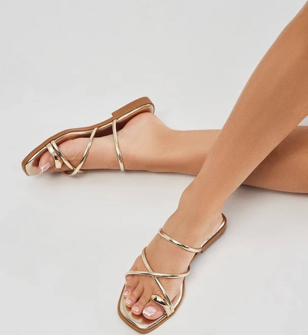 Fashion Nova Libbie Flat Sandals
