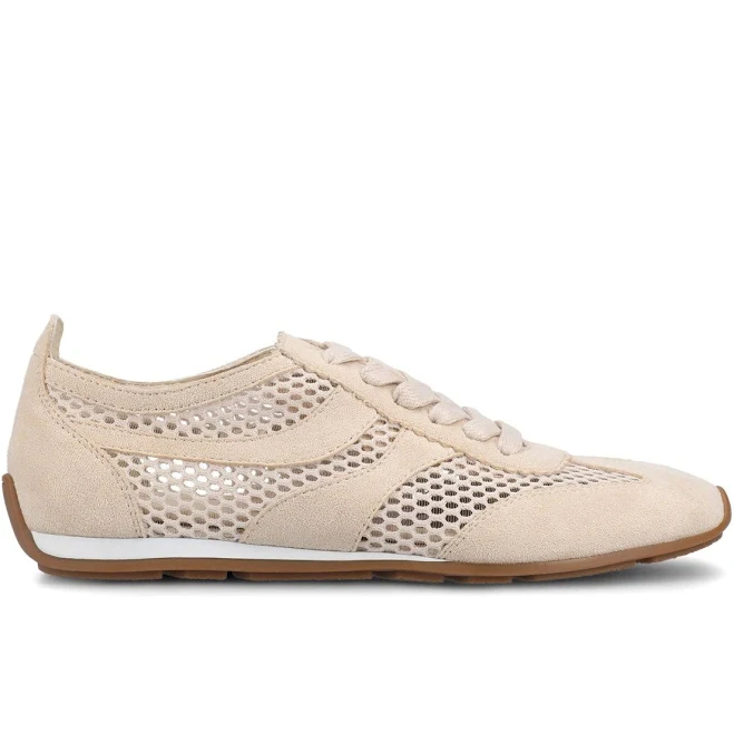 Journee Women's Chasse Mesh Sneakers