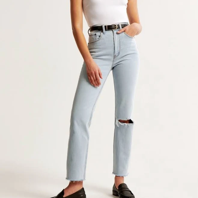Abercrombie & Fitch Women's Ultra High Rise Ankle Straight Jean