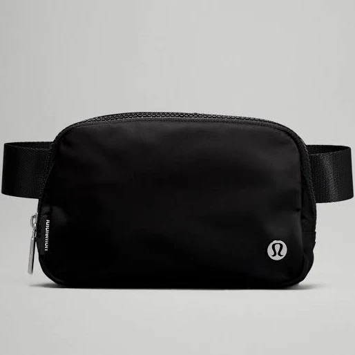 Lululemon Everywhere Belt Bag