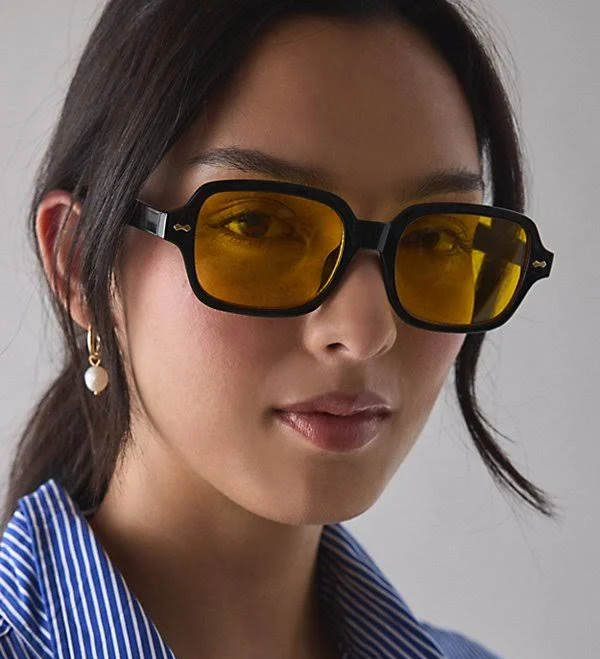 Urban Outfitters Leslie Square Sunglasses