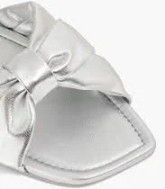 Sofia bow-detailed metallic leather slides - silver - US 6.5