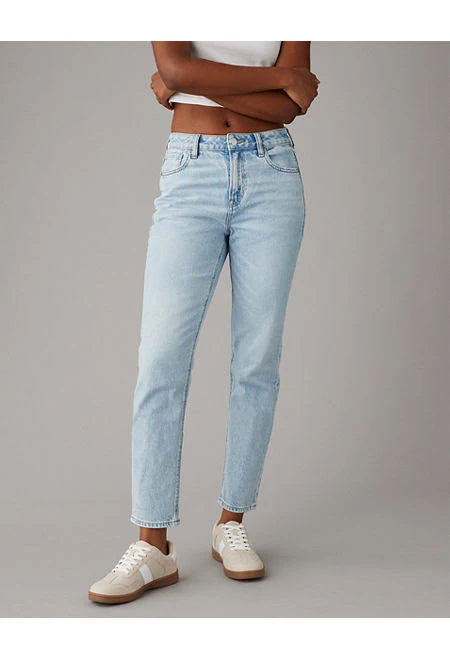 AE Strigid Mom Jeans