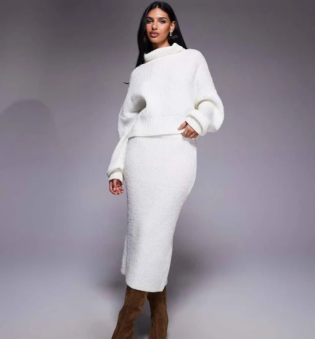 Kaiia Exclusive Rib Knit Midi Skirt