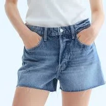 shorts H&M High-Waist Denim Shorts H&M $39.99