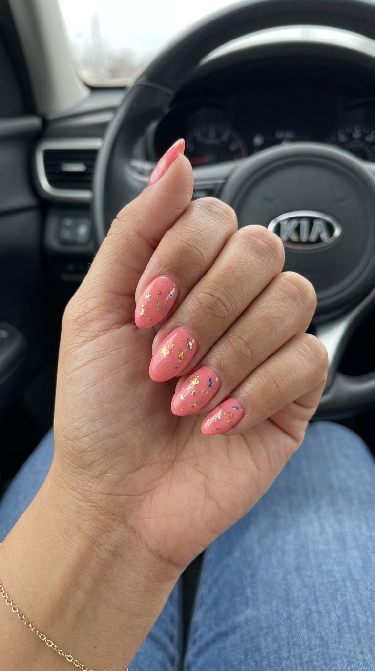 simple beach nails 2026 outfit idea - fashion styling inspiration