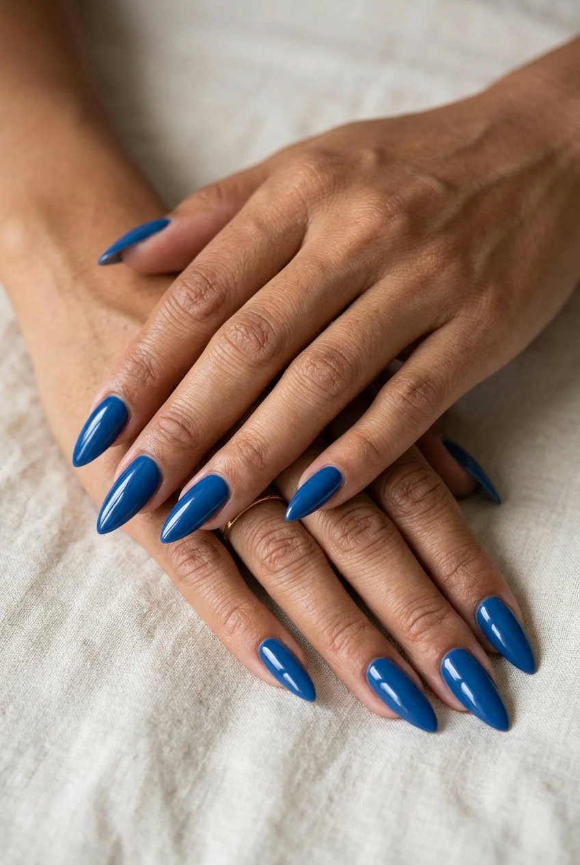Deep Teal Velvet Nails 2026: Luxe Evening Style Deep teal velvet medium square nails for solid summer nails 2026. Sophisticated for formal events.