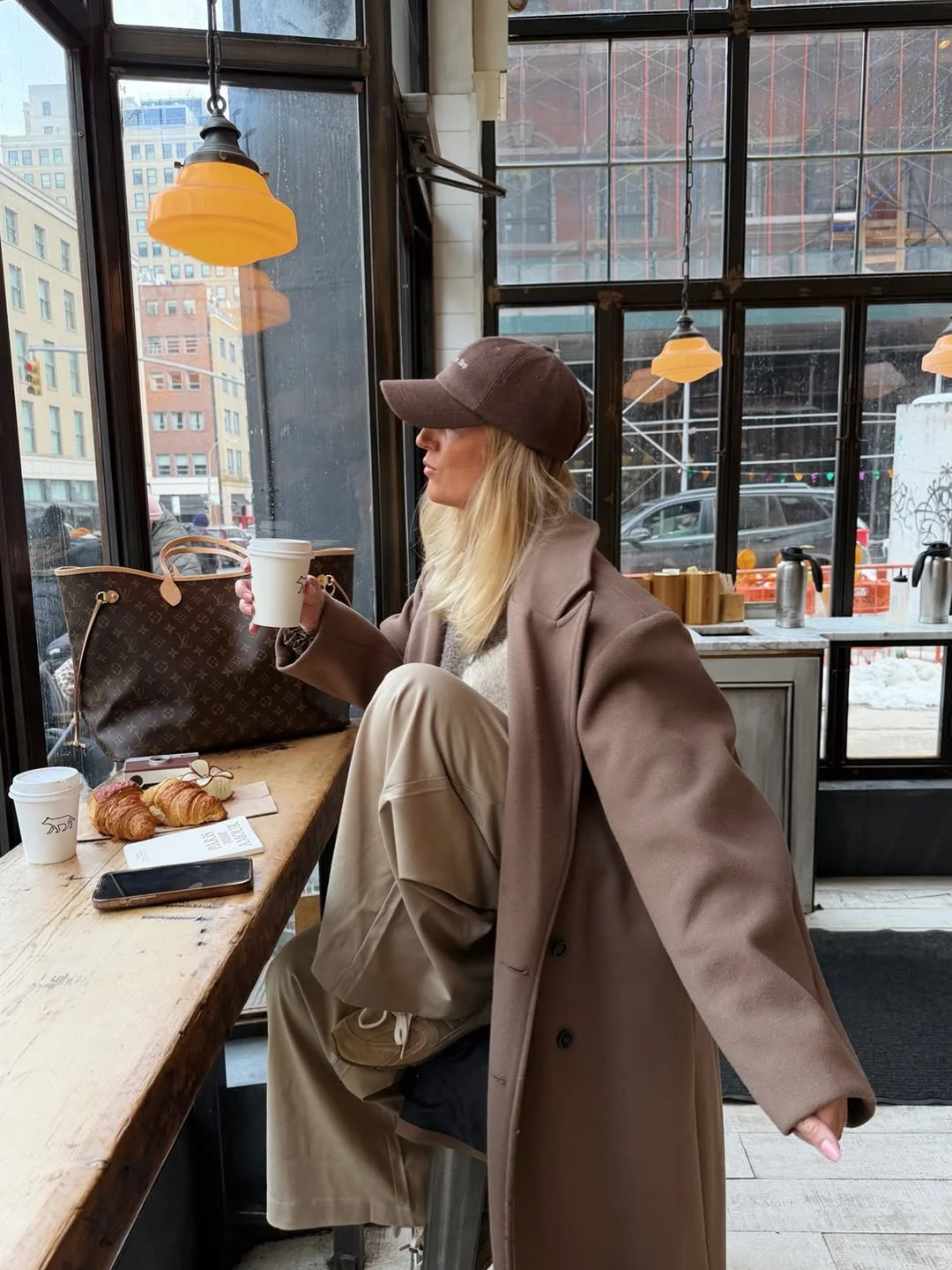 best fall outfits for women 2026 Soft Tailoring for Coffee Runs and City Mornings