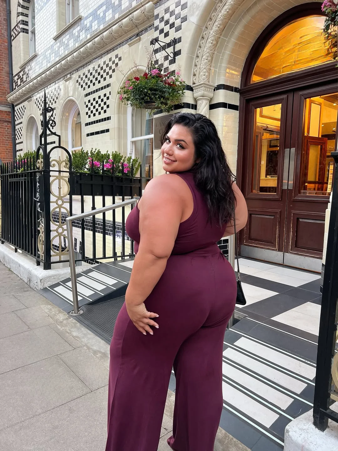 chic fall outfits for plus size women 2026 Rich Burgundy for Effortless Evening Style