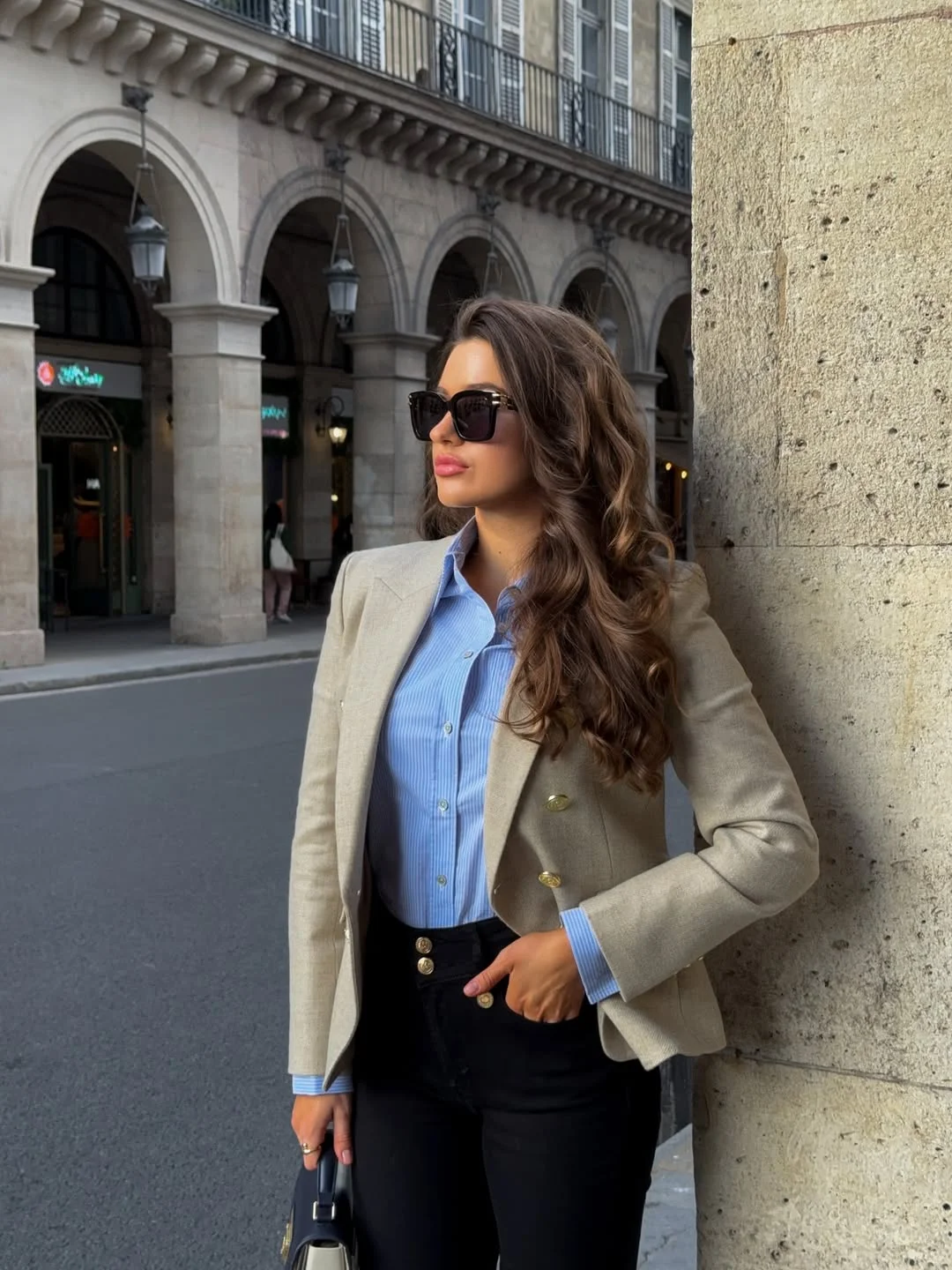 chic fall travel wardrobe for women 2026 Tailored Layers for European City Days