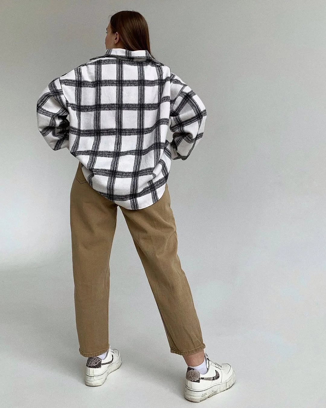 comfy mom outfits fall aesthetic 2026 Plaid Shirts And Neutral Pants For Everyday Ease