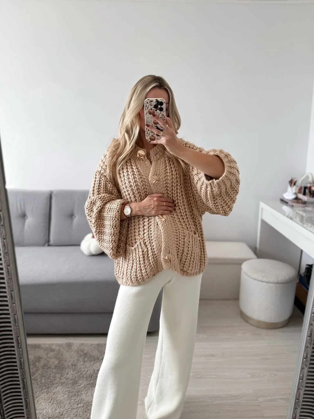 comfy pregnancy outfits for fall 2026 Chunky Cardigans Make Every Fall Wardrobe Better
