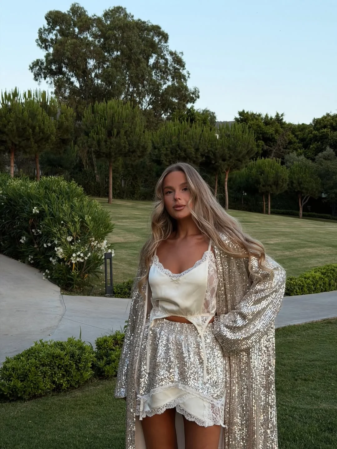 fall club outfits for women 2026 Sequins Meet Satin for an Unforgettable Club Night