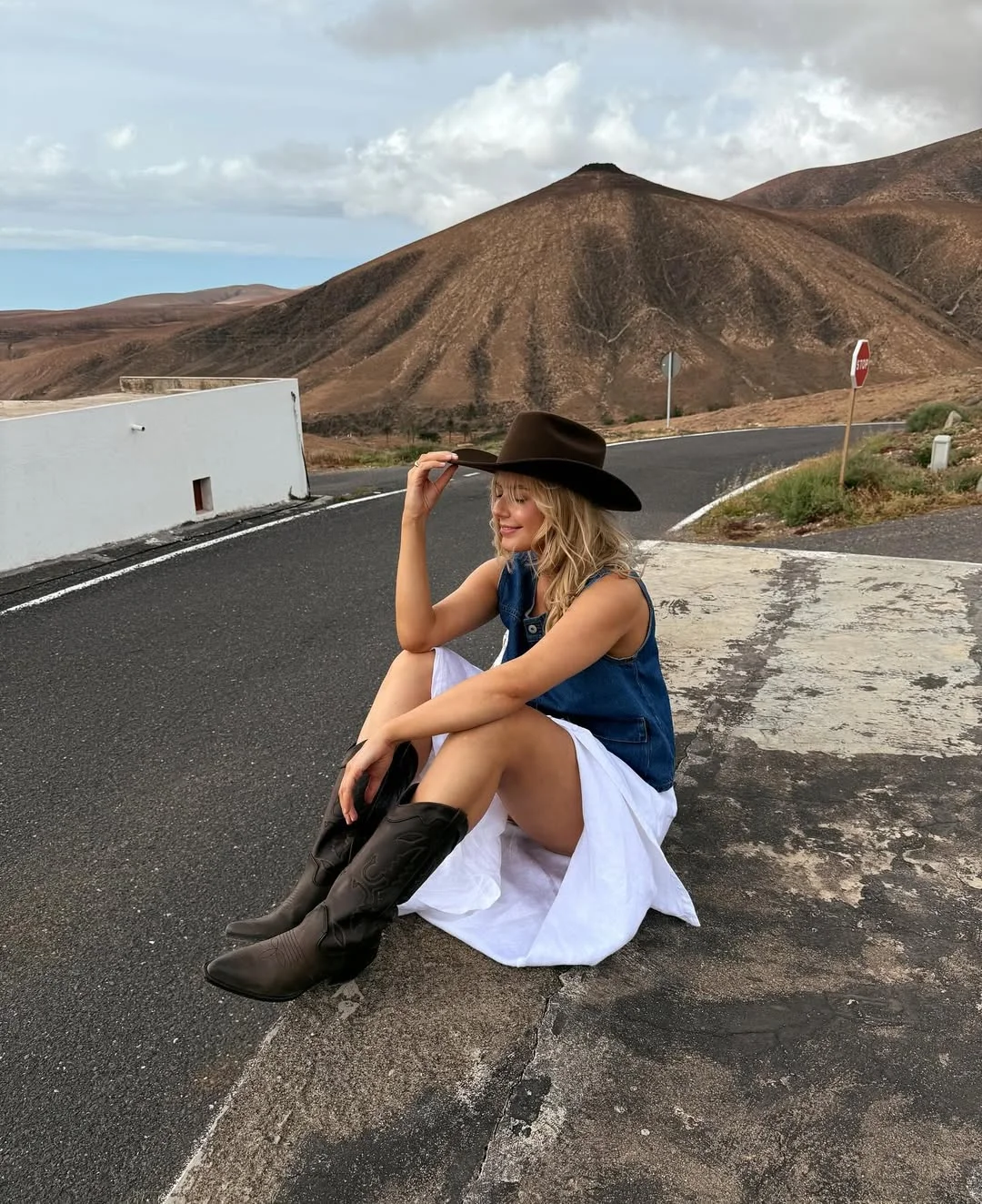 fall festival outfits for women 2026 Modern Western Festival Style