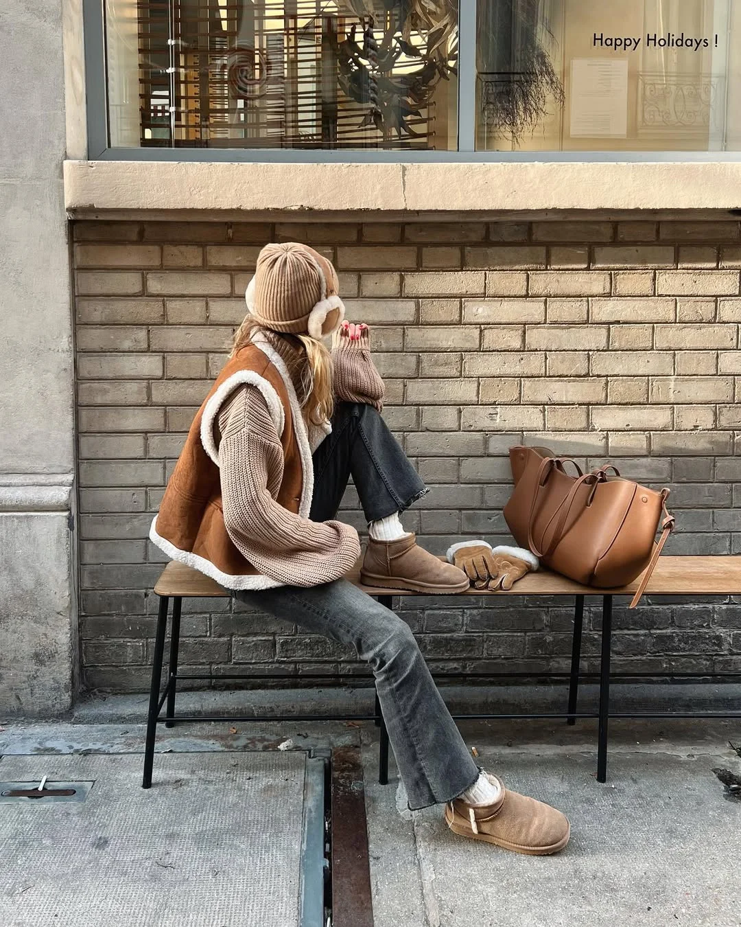 fall travel outfits for women 2026 Shearling Layers For Cold European Mornings