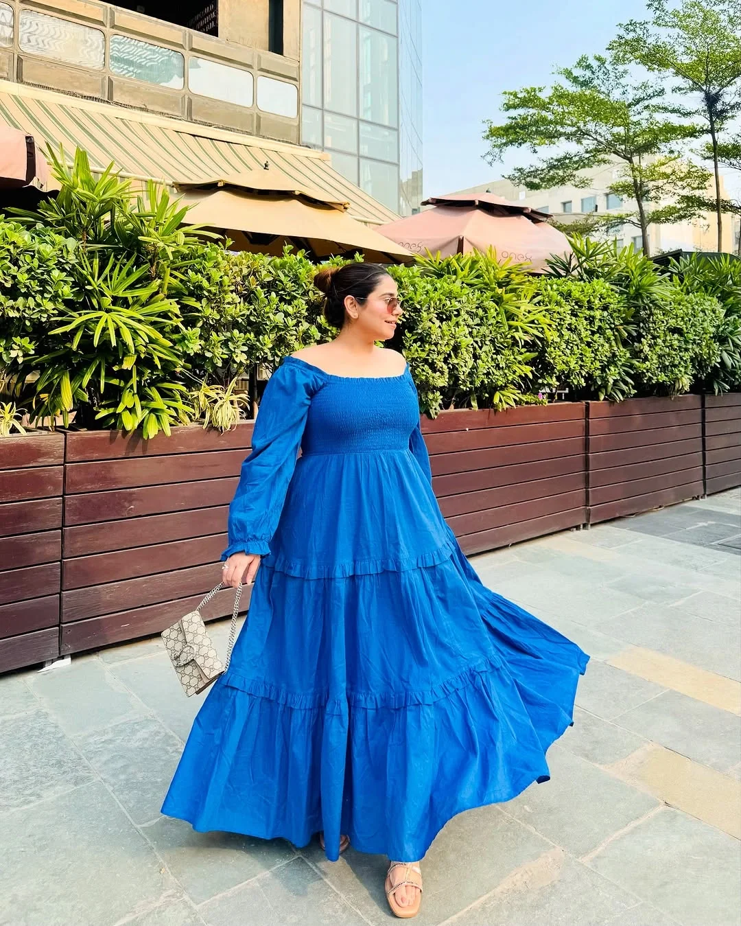 midsize fall fashion outfits 2026 Flowing Blue Dresses Bring Drama to Fall Days