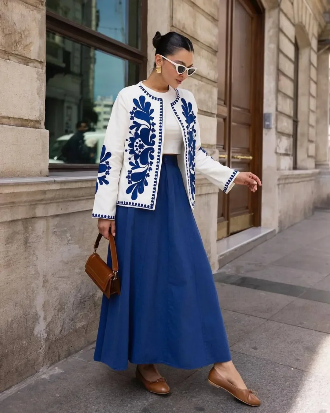 modern fall fashion aesthetic 2026 Blue and White Elegance With European Charm