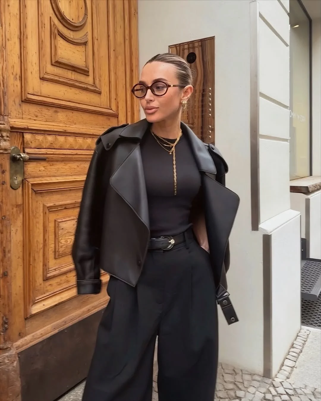 modern fall outfits for women in 30s style 2026 Elevated Streetwear With Luxe Leather Layers