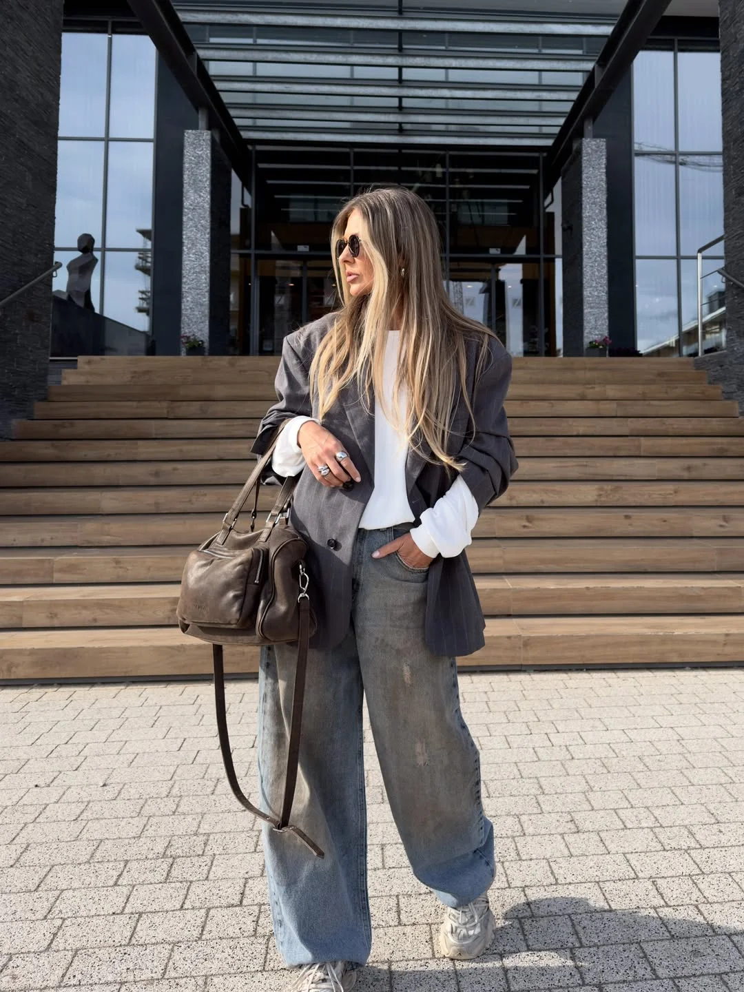 modern fall outfits for women in 30s style 2026 Relaxed Denim and Oversized Blazer Energy