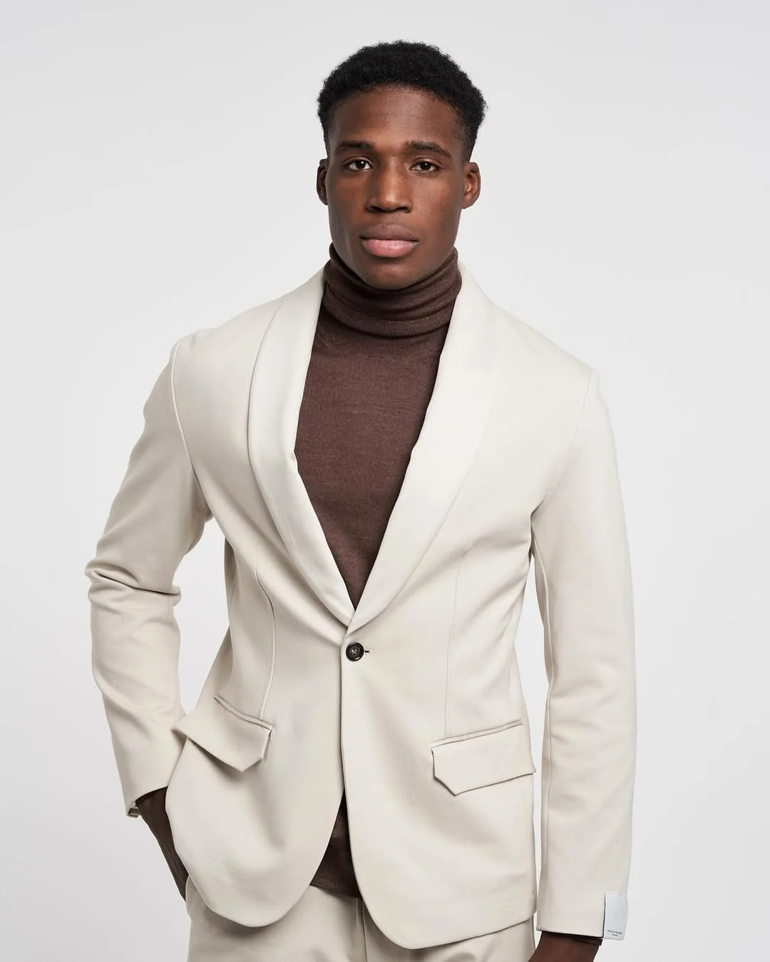 modern fall outfits ideas for men 2026 Modern Tailoring Meets Rich Autumn Neutrals