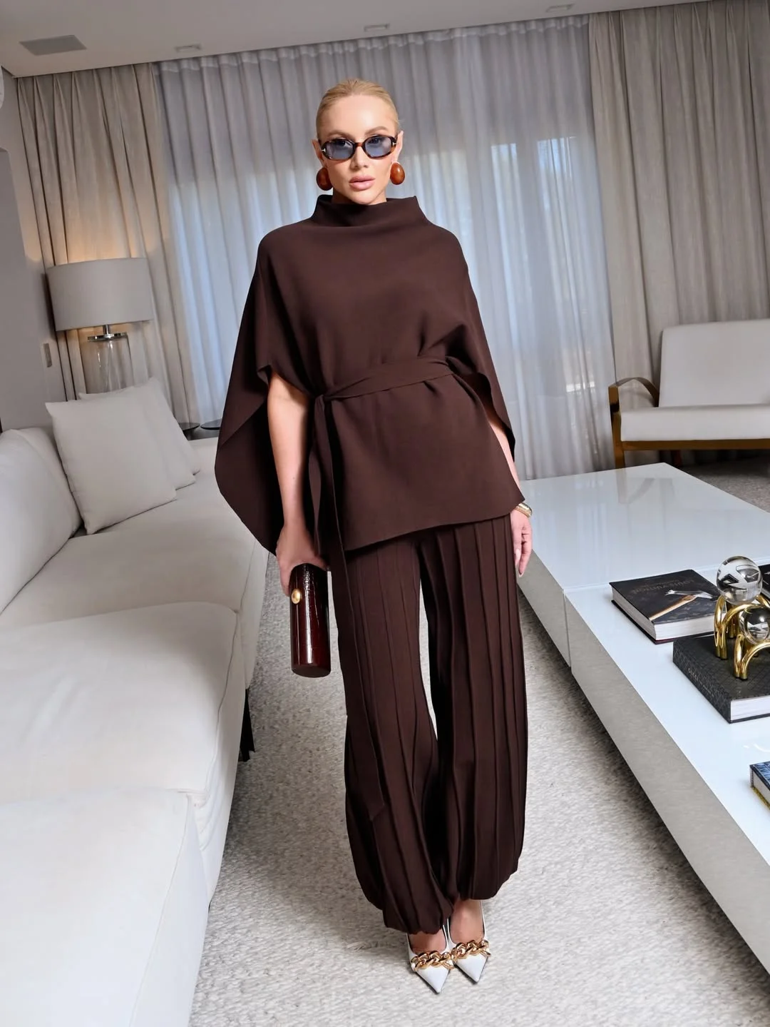 must have fall outfits 2026 Chocolate Monochrome That Feels Effortlessly Luxurious