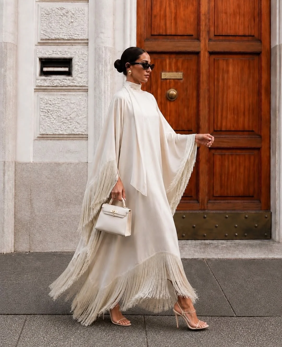 stylish early summer outfits 2026 Modern Minimalism With Dramatic Movement