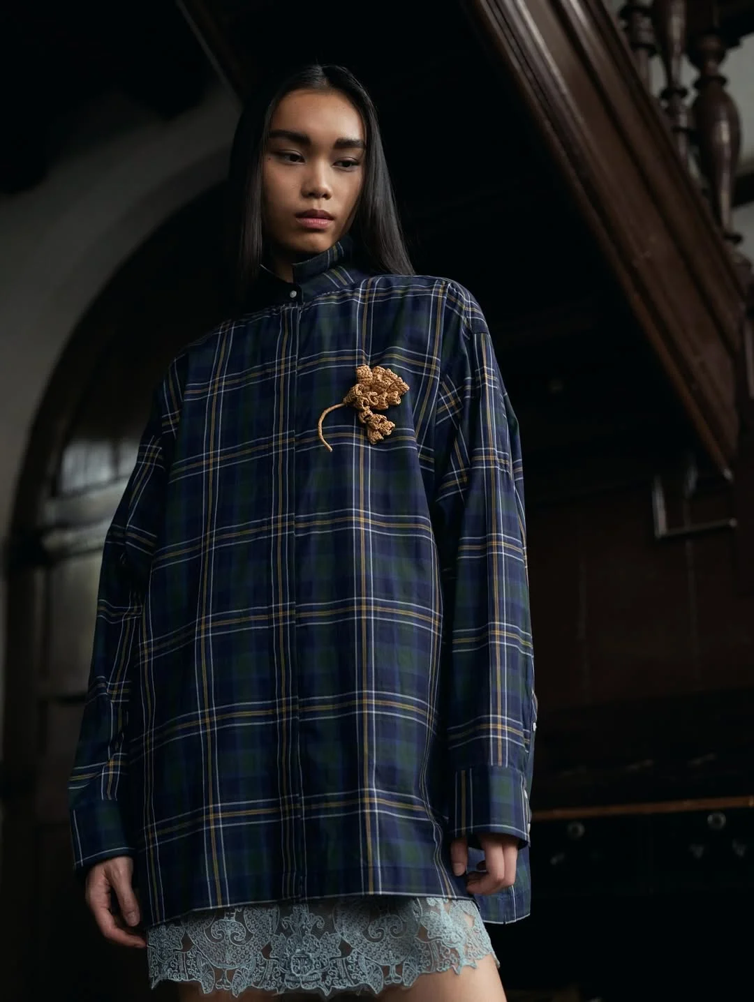 stylish elegant fall office outfits 2026 Relaxed Plaid Layers That Redefine Office Elegance