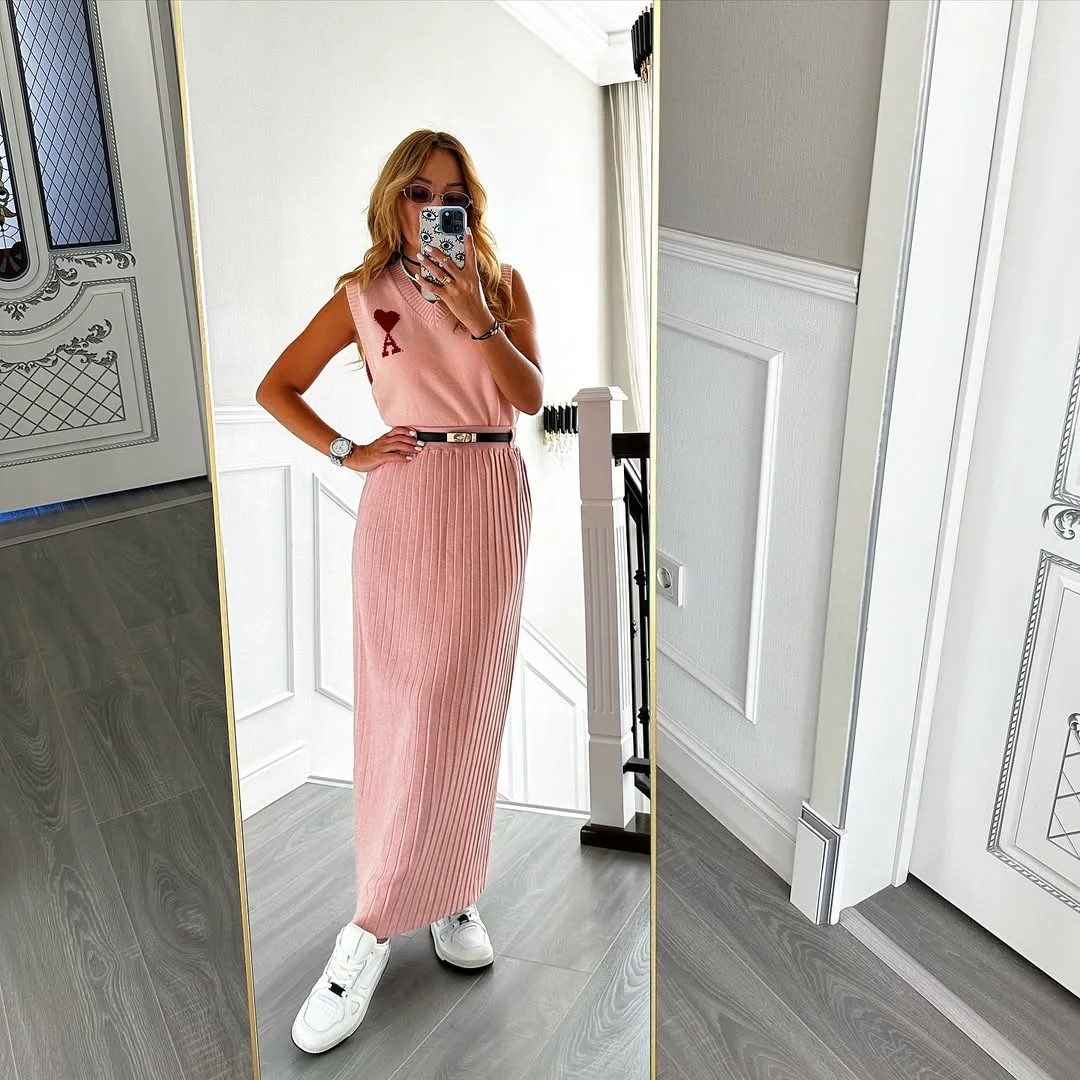 stylish fall skirt and sneakers outfits 2026 Soft Pink Pleats for Everyday Fall Comfort