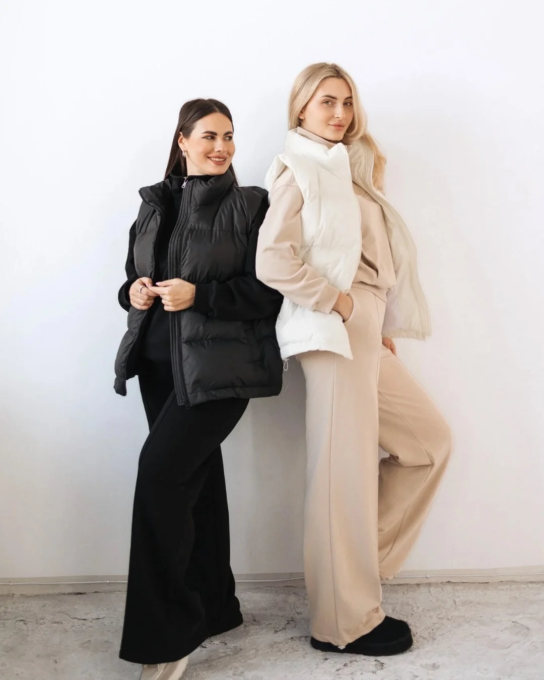 stylish fall vest outfits for women 2026 Soft Neutrals and Relaxed Layers for Everyday Fall