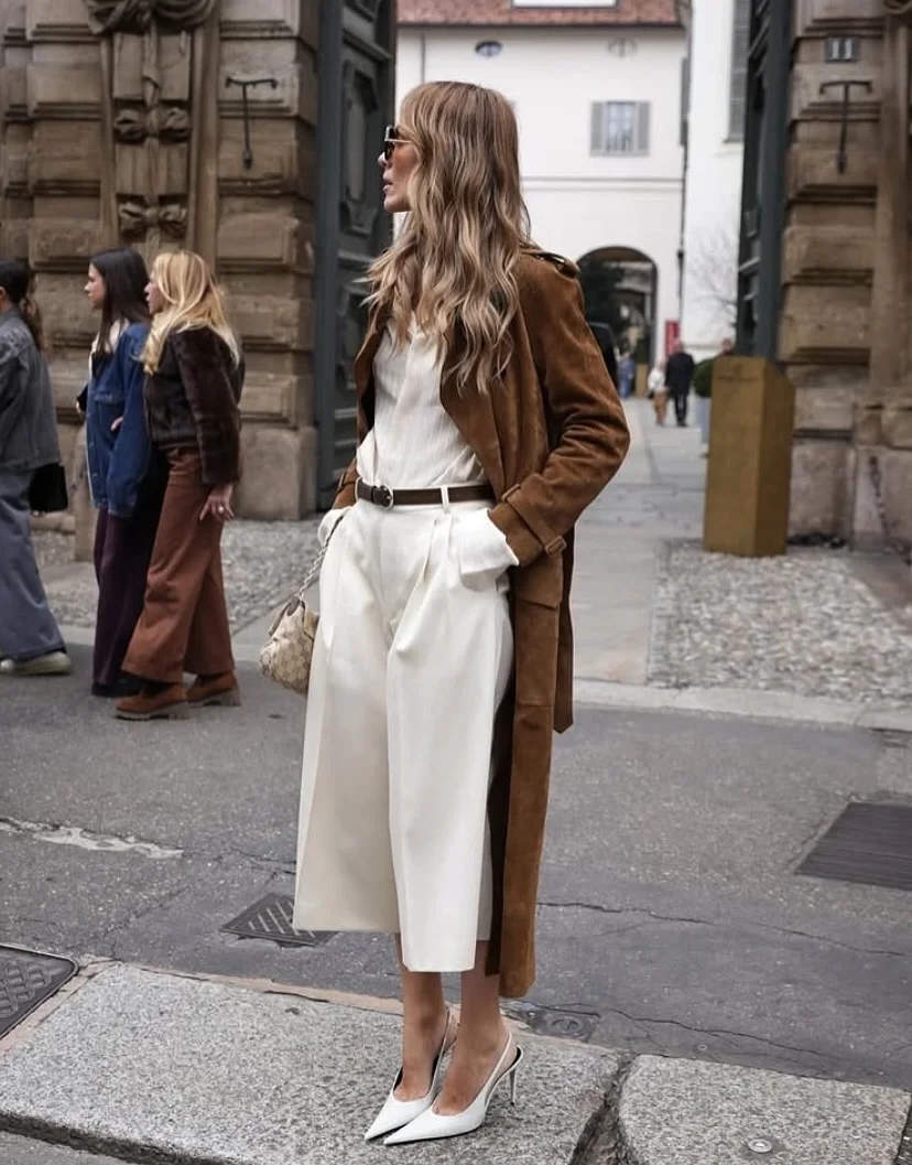stylish new trends: fall fashion 2026 Modern Elegance Through Soft Contrast