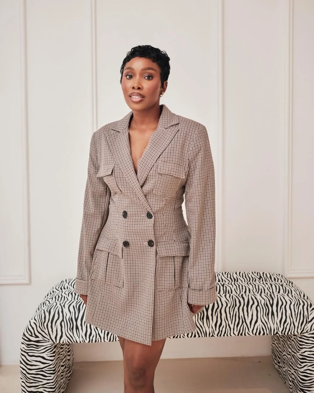 trendy fall 2026 outfits for black women Tailored Plaid Confidence for Early Fall Days
