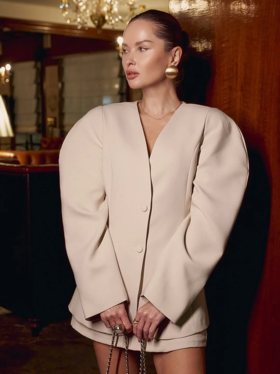 trendy fall fitted blazer outfit 2026 Architectural Sleeves And Modern Minimalism