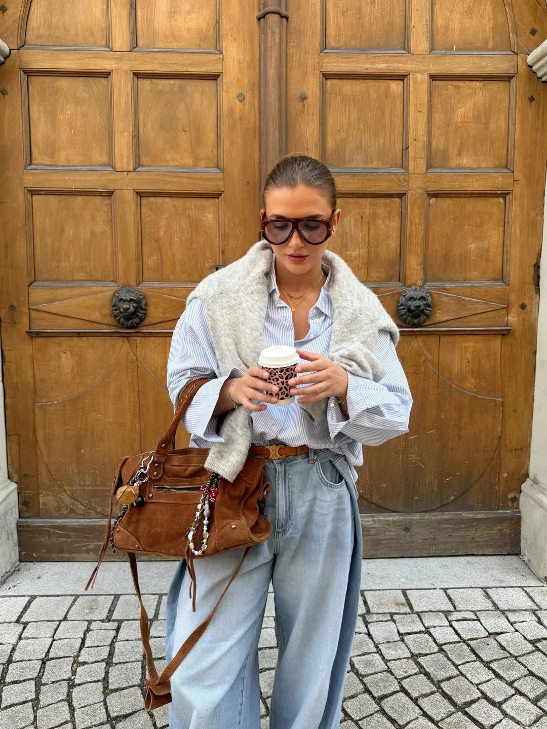 trendy fall outfits ideas 2026 Light Denim and Soft Neutrals for Everyday Chic