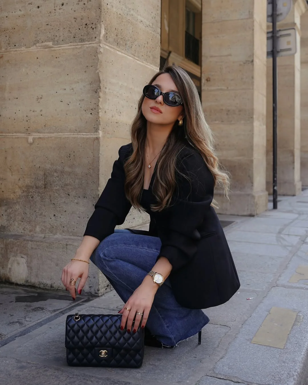 trendy fall outfits ideas 2026 Black Blazer and Denim That Never Fails