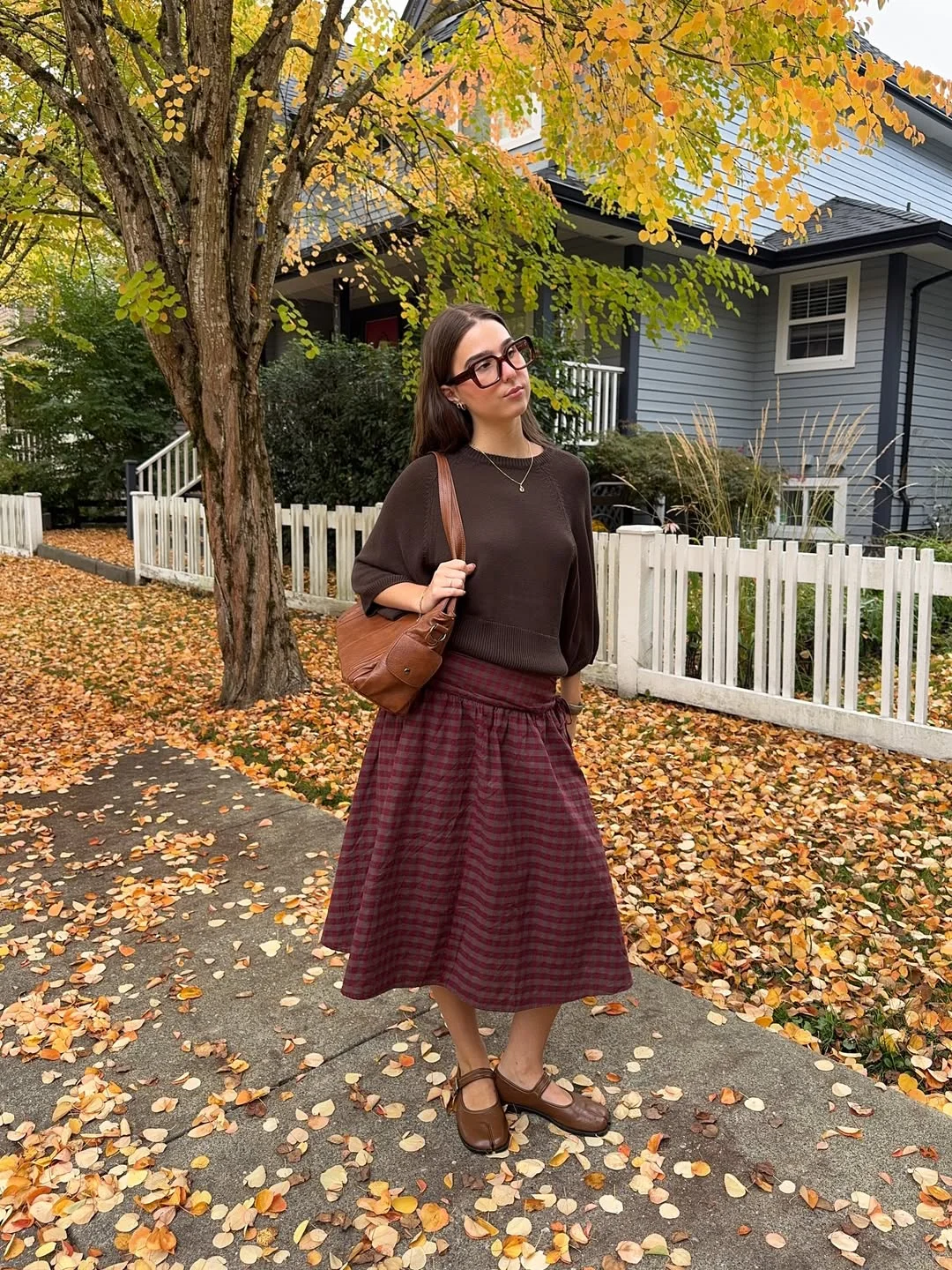 trendy fall outfits ideas 2026 Burgundy Skirt and Autumn Romance