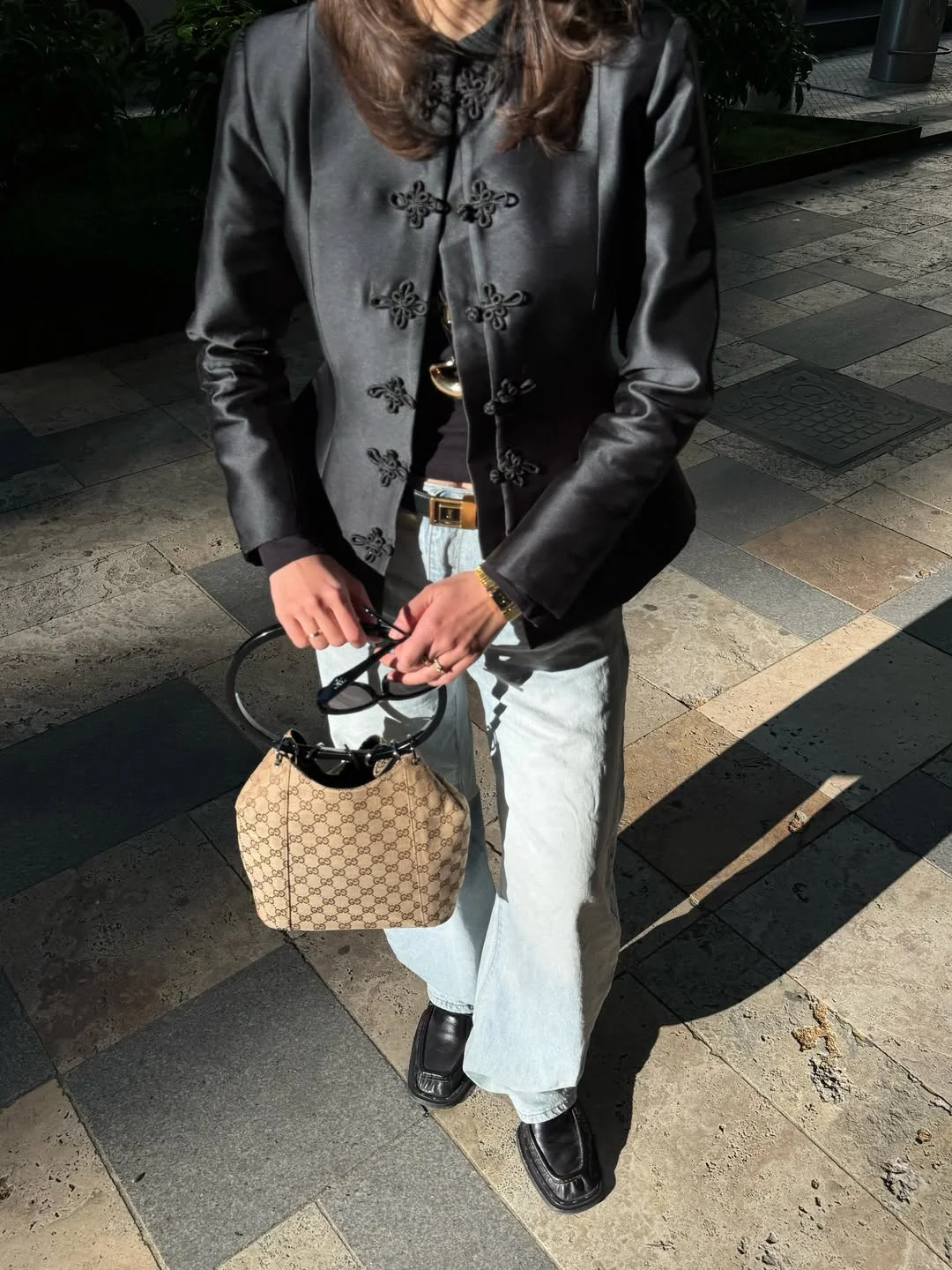 trendy fall outfits with jacket 2026 The Structured Black Jacket That Gives Denim New Energy