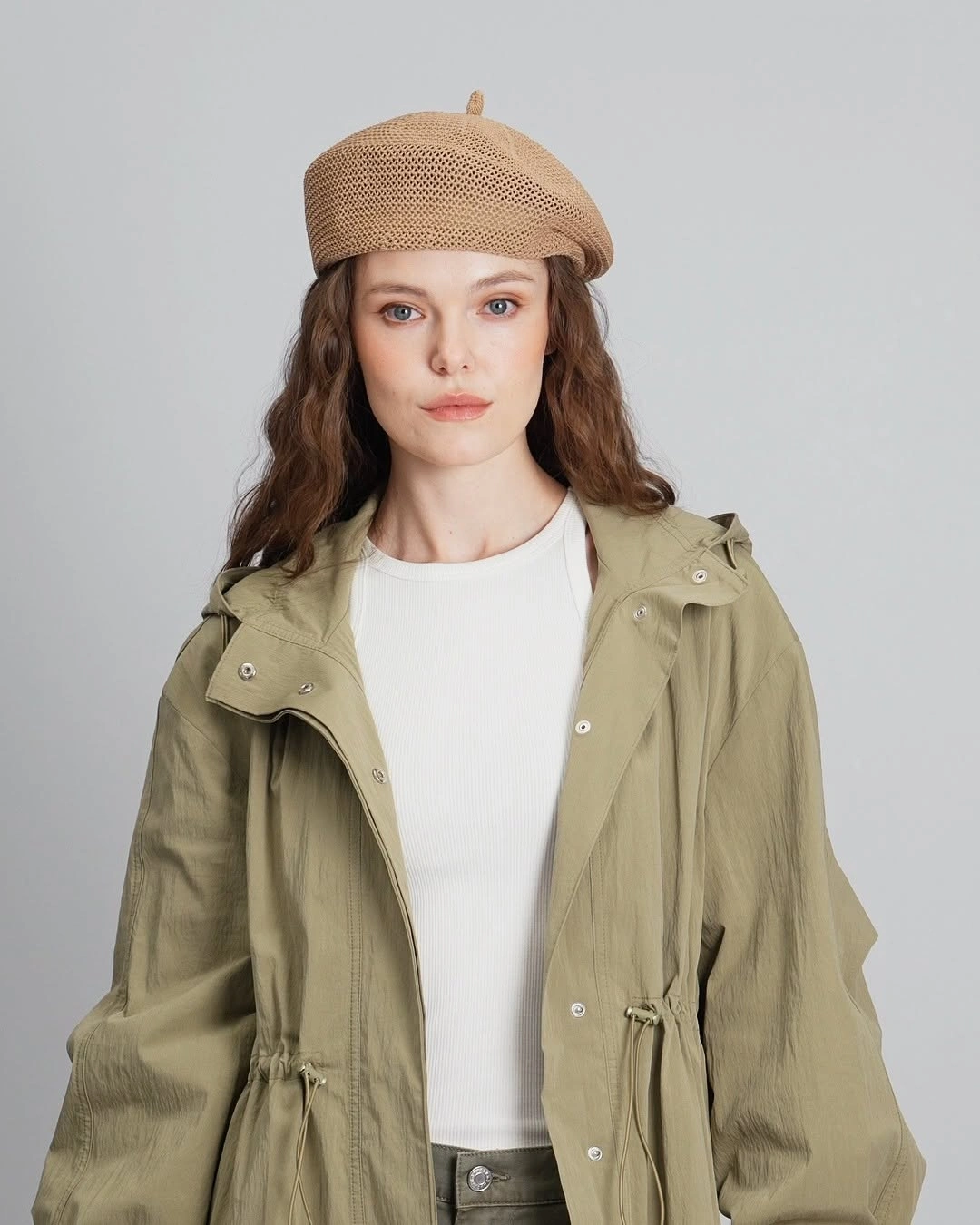 beret fall outfit 2026 Soft Neutrals That Make a French Beret Feel Effortless