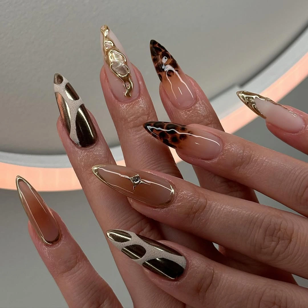 chic fall almond nails 2026 Metallic Chrome Meets Tortoiseshell Elegance