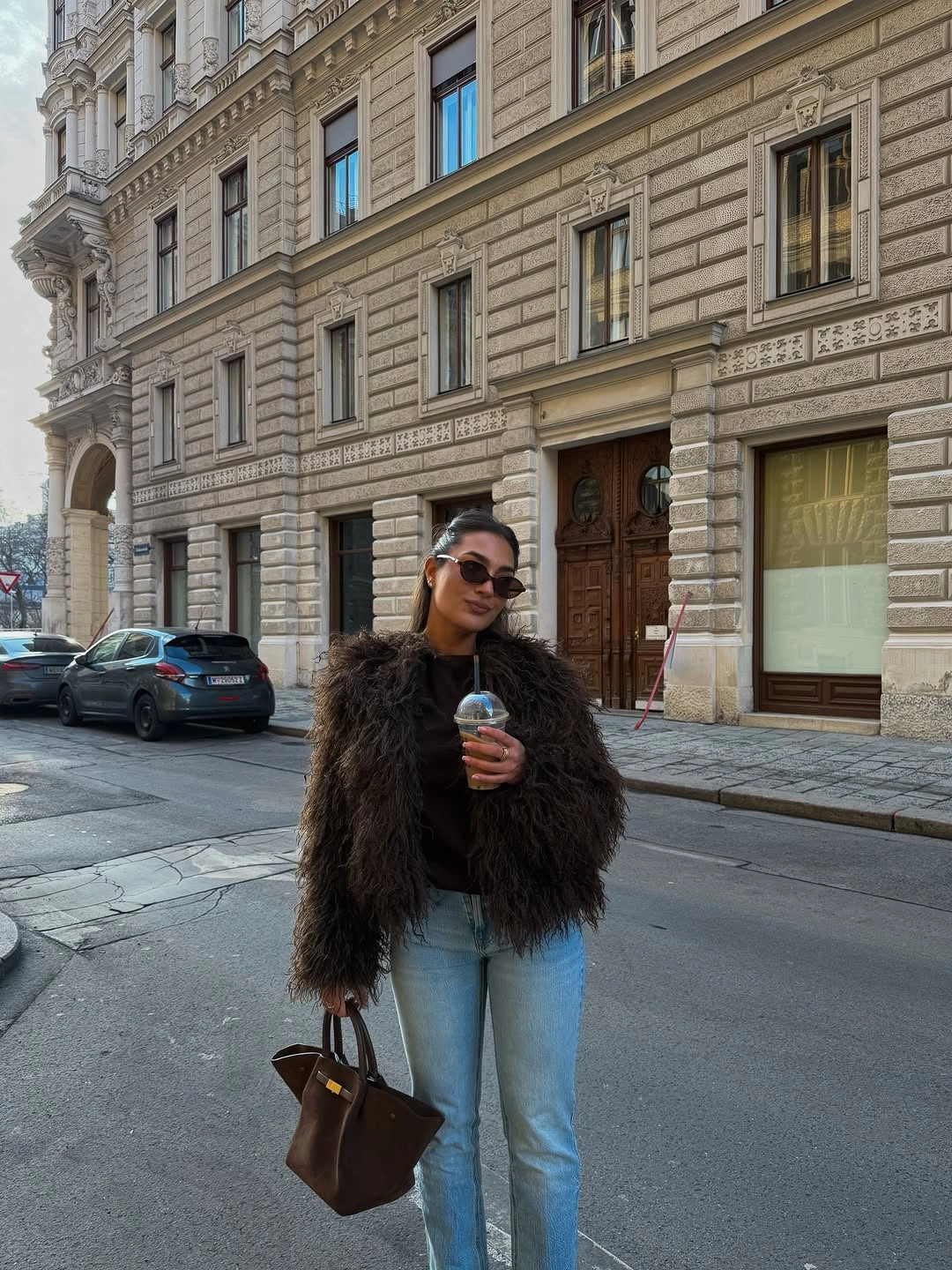chic shaggy jacket Relaxed Street Style With A Shaggy Jacket