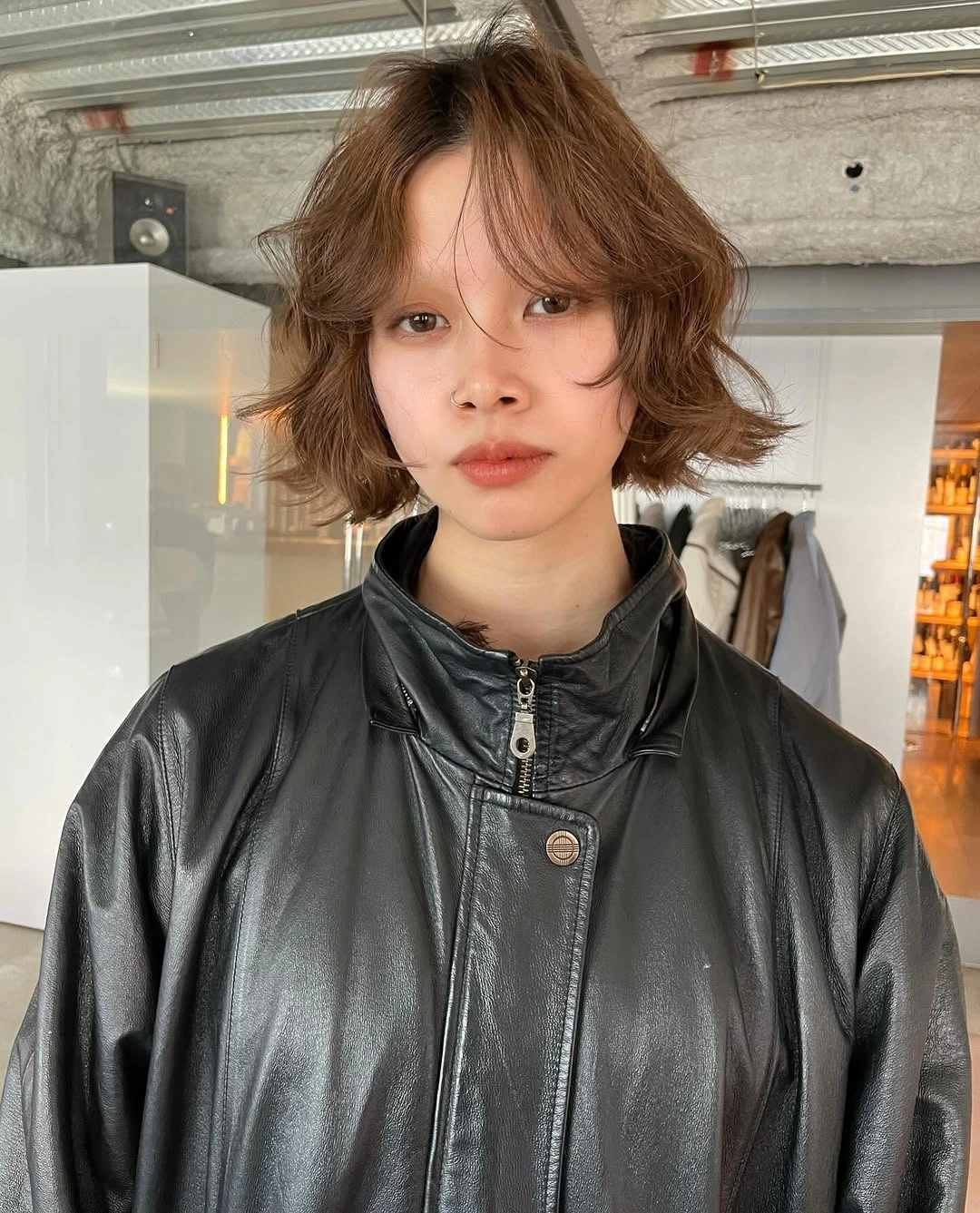 chic short bobbed hairstyle Tousled Bob That Makes Everyday Styling Feel Effortless