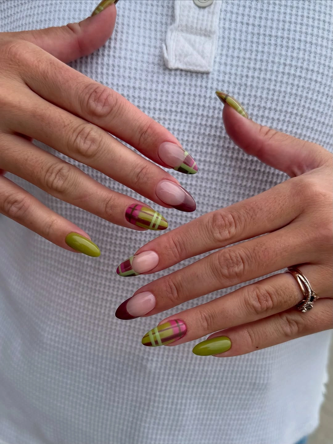 creative fall medium nail ideas 2026 Olive Plaid Nails With Modern Autumn Color Blocking