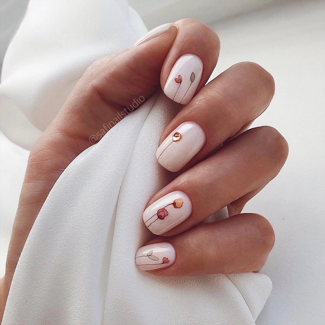 creative fall nail art 2026 Delicate Wildflower Minimalist Nails