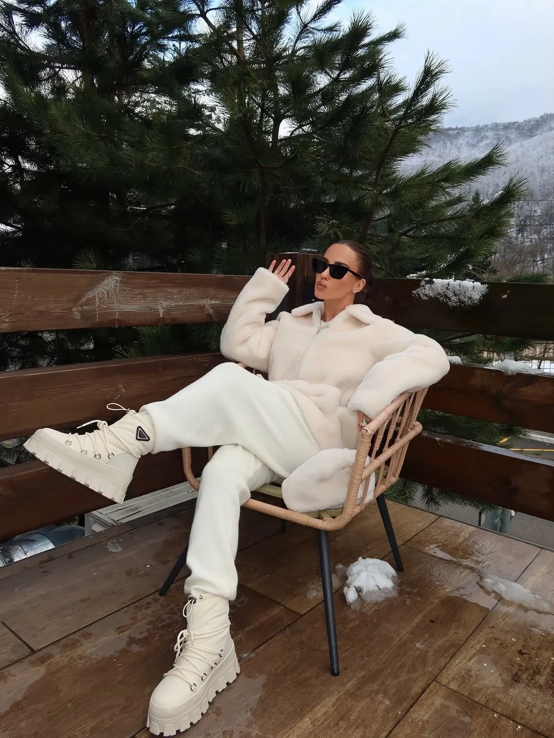 cute comfy fall outfits 2026 Winter White Comfort With A Luxe Feel