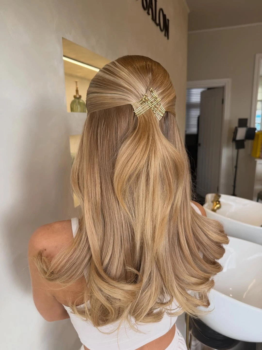 cute fall hairstyles for office 2026 Soft Half Up Style With Golden Hair Pins