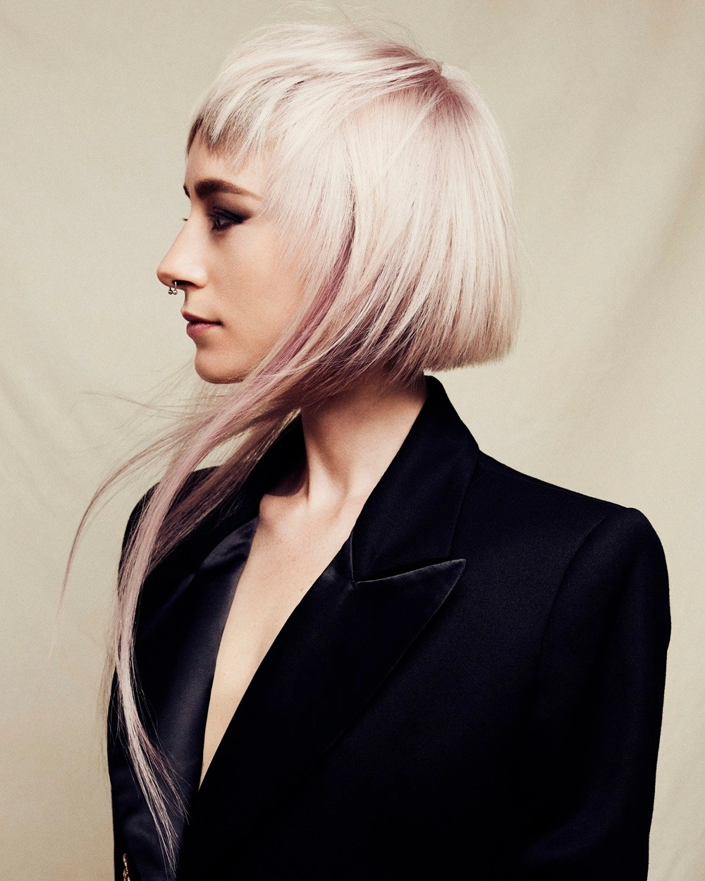 fall blonde hair colour 2026 Creative Blonde Bob With Soft Lavender Accent