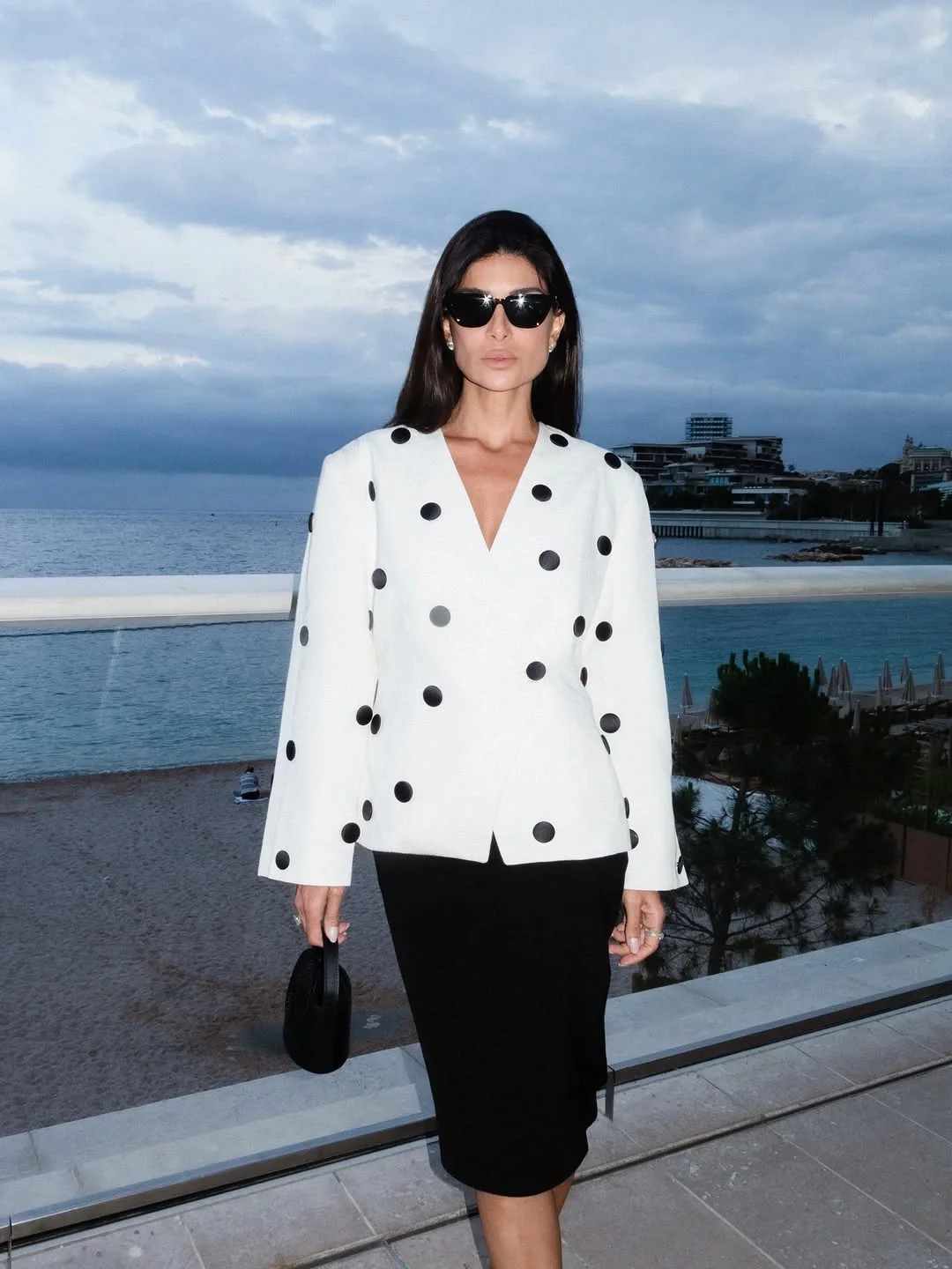 fall date night outfits for women 2026 Polka Dot Elegance For An Evening By The Water
